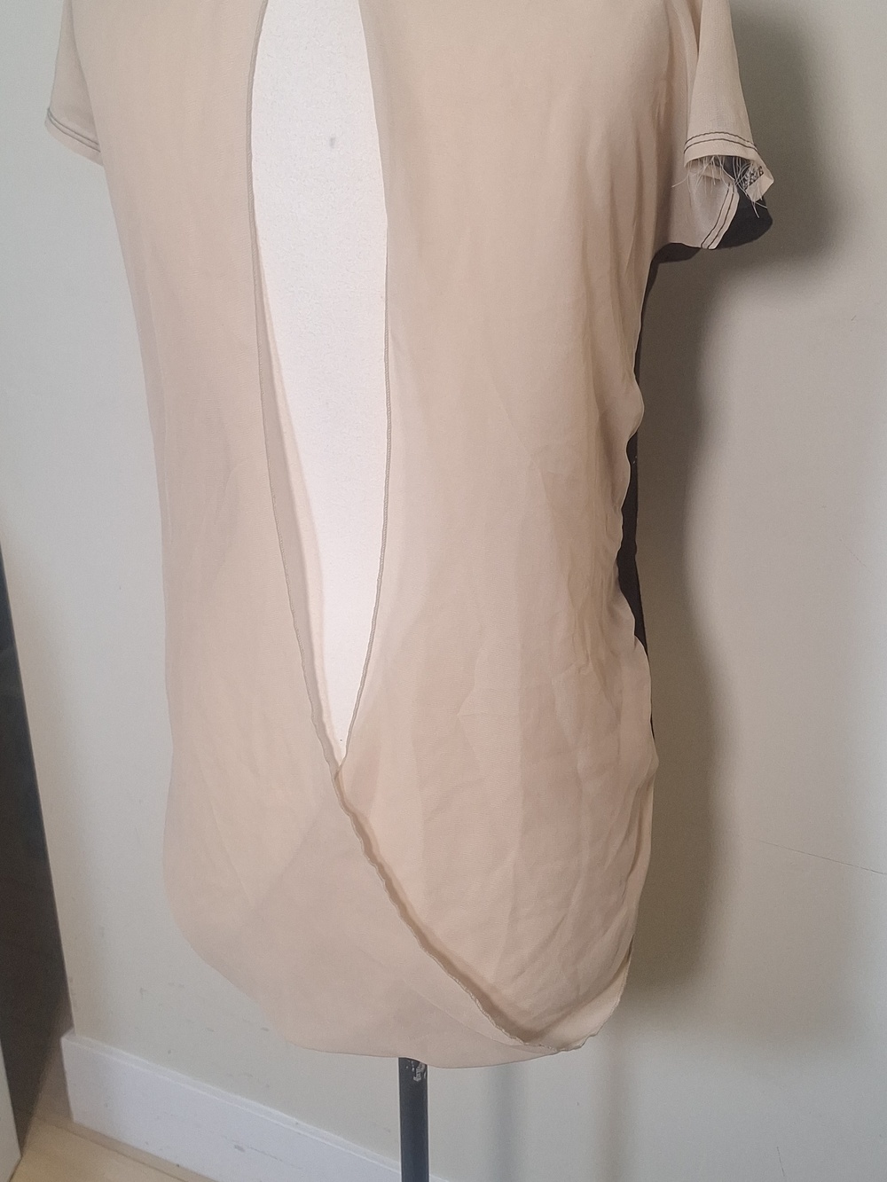 Carpe Diem Skull Back Split Top Cover Up Size M - Picture 4 of 7